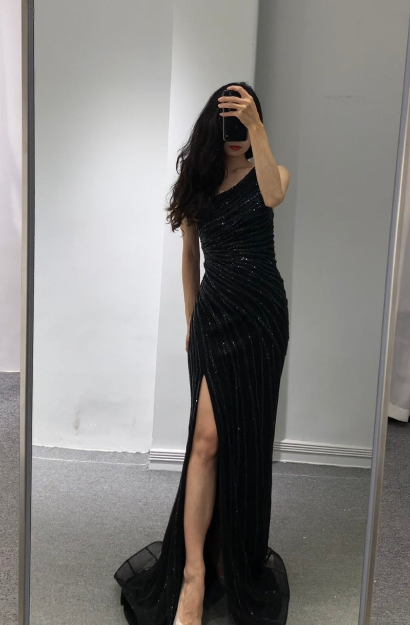 Black One Shoulder Evening Dress (M)