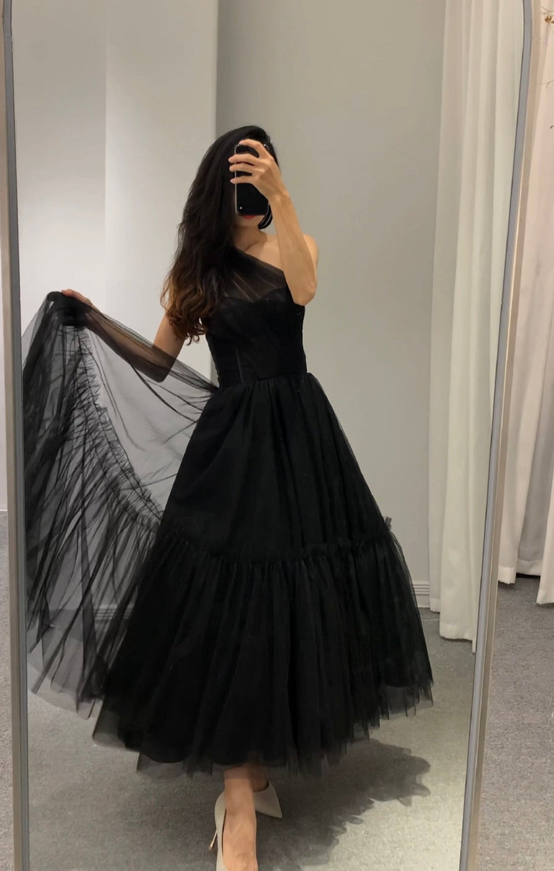 Fancy Tulle One Shoulder Midi (S)
