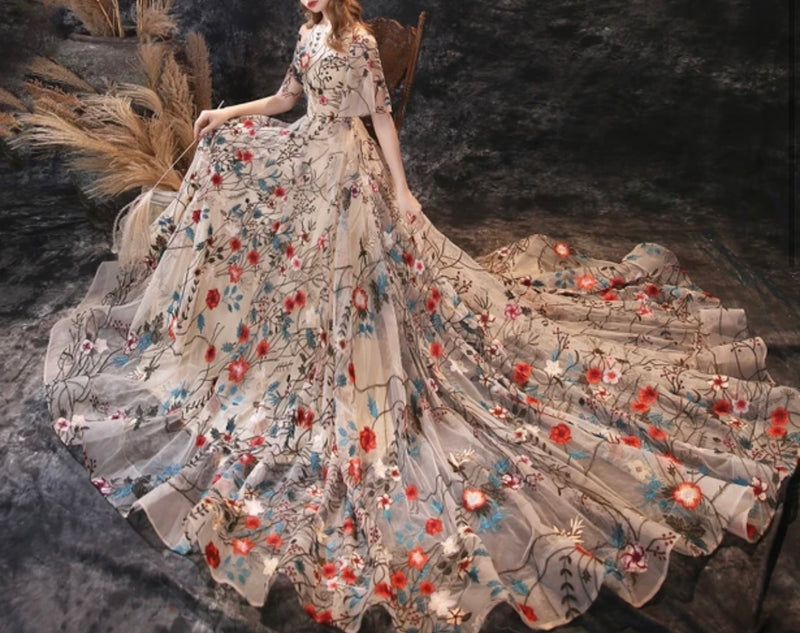 Floral Embroidery Maxi Dress (XL)
