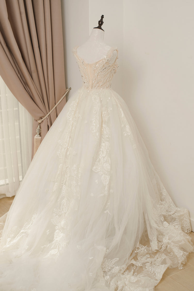 MILLA NOVA Bridal Dress (XS/S)
