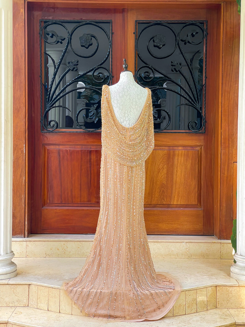 Sparkle Chique Maxi Gown in Gold (L)